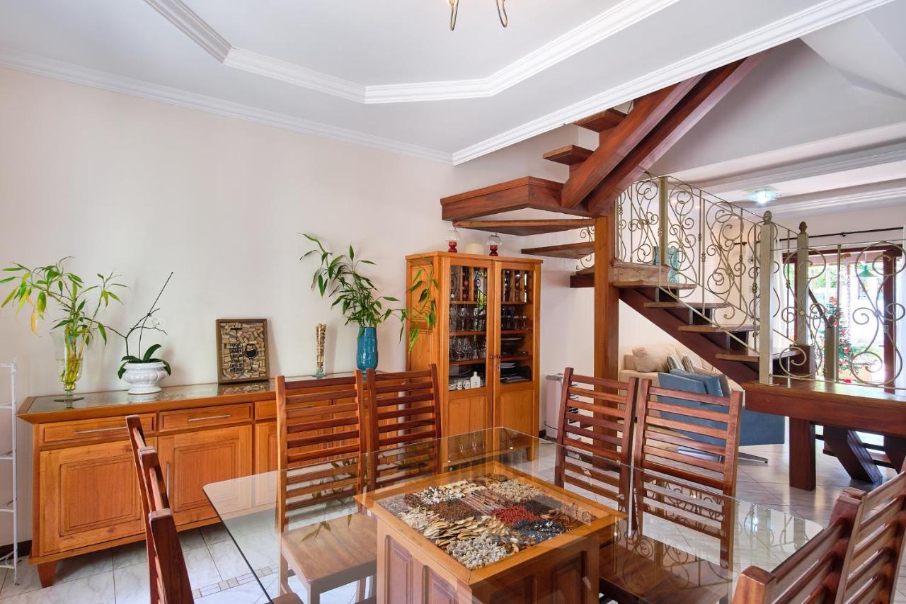 הוילה פאראטי Casa Petunia Com Ar E Piscina Perto Do Centro מראה חיצוני תמונה
