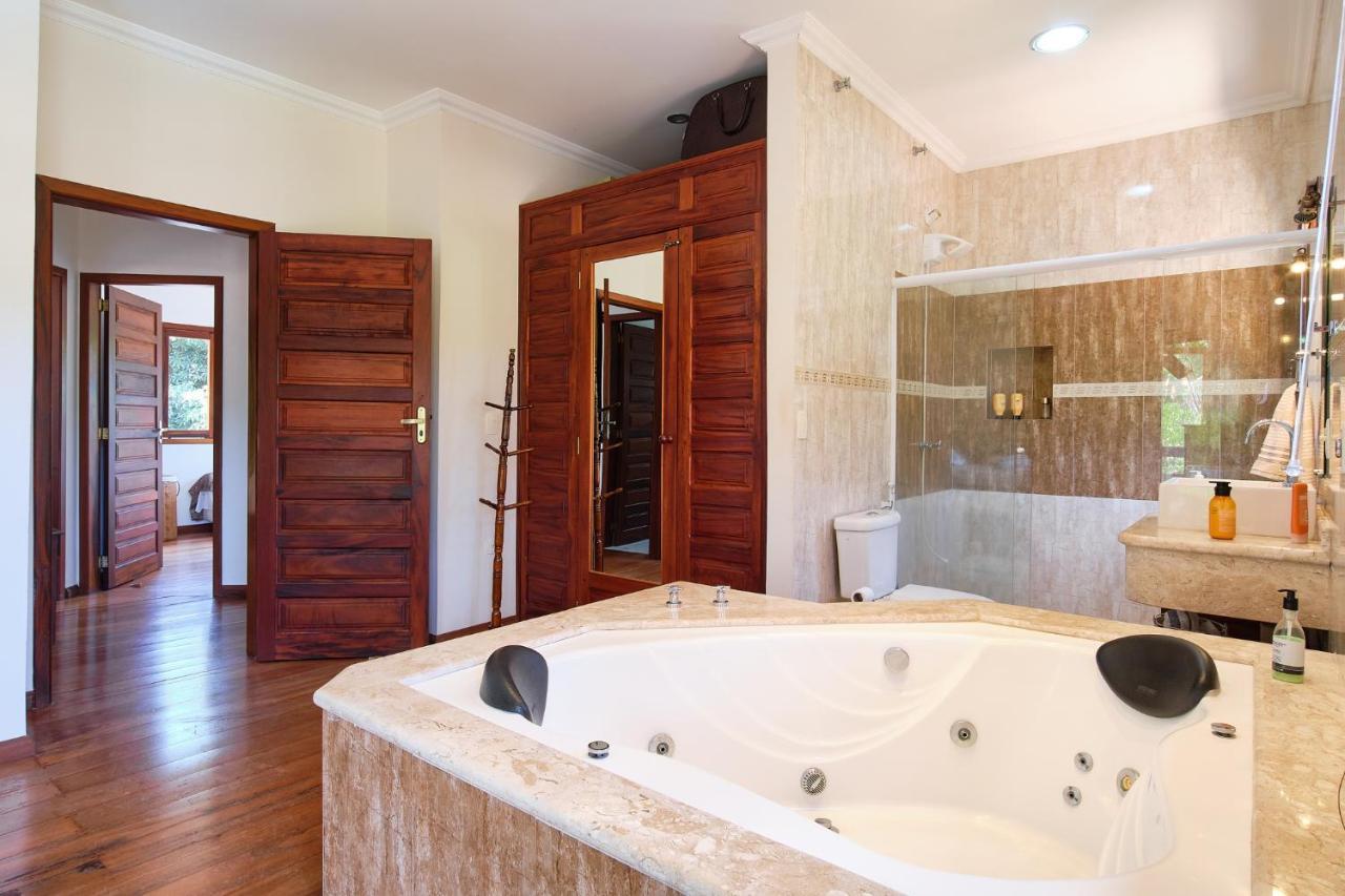 הוילה פאראטי Casa Petunia Com Ar E Piscina Perto Do Centro מראה חיצוני תמונה